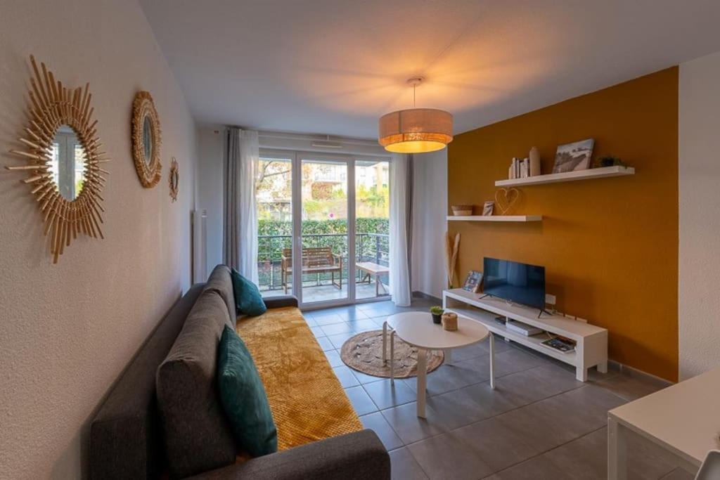 L'Oeil De Tigre Apartment Коломие Екстериор снимка